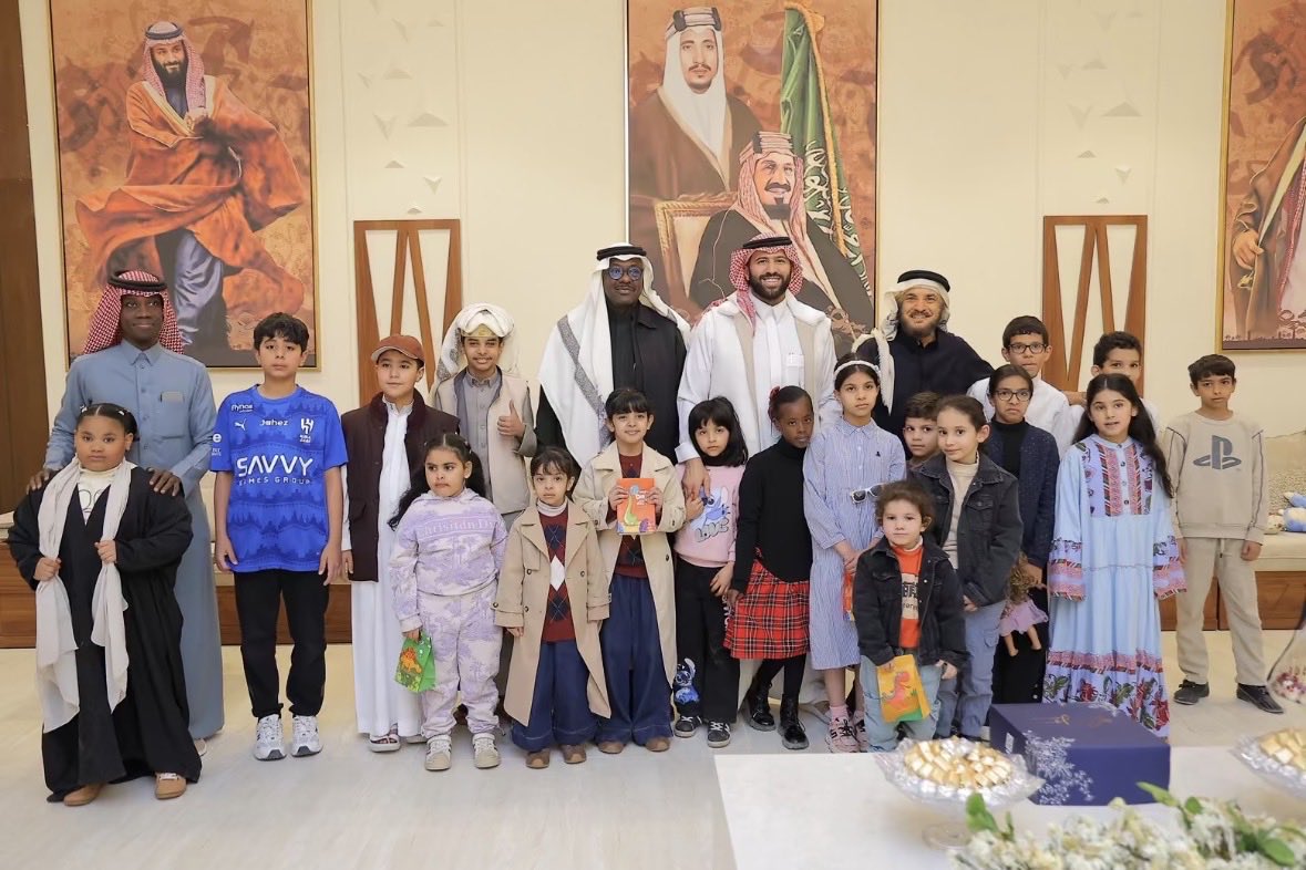 عبدالله بن سلطان بن ناصر آل سعود tweet media