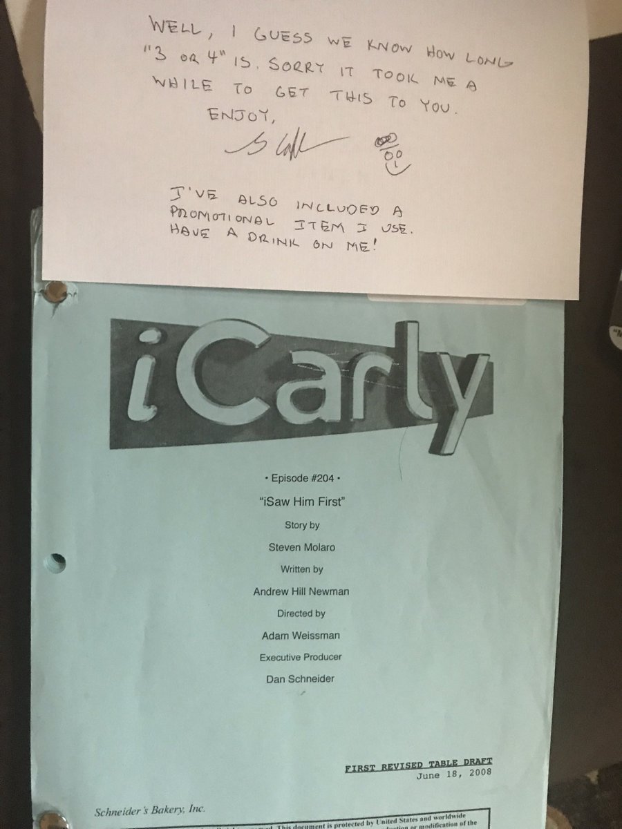 childhoodsource's tweet photo. 7 years ago, I reached out to the actor playing the elevator repair man, seeing if I could have his script. 

I heard nothing for months. It may have even been a year. Then one day he asked for my address. 

A week later I received the script &amp; this note. Pretty on brand. #iCarly https://t.co/yrLiVSzYcS