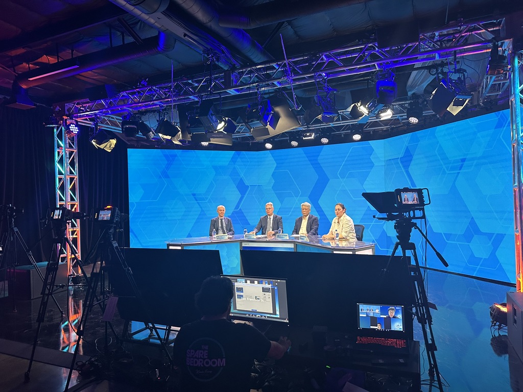 eChinaHealth tweet media