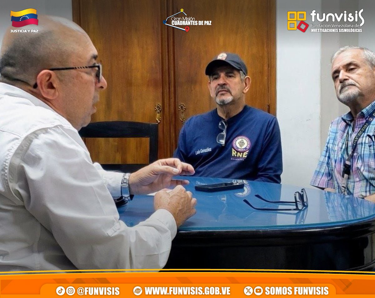 SomosFunvisis's tweet photo. El #4Mar, el G/D Luis Jiménez Villarruel, presidente de @SomosFunvisis, visitó la sede del Radio Club Venezolano y Red Nacional de Emergencia, con el objetivo de coordinar detalles de la ejecución del ejercicio internacional Caribe Wave 2026.
Visita 👉 https://t.co/sW8xWLU0RX https://t.co/FVG83v83zT