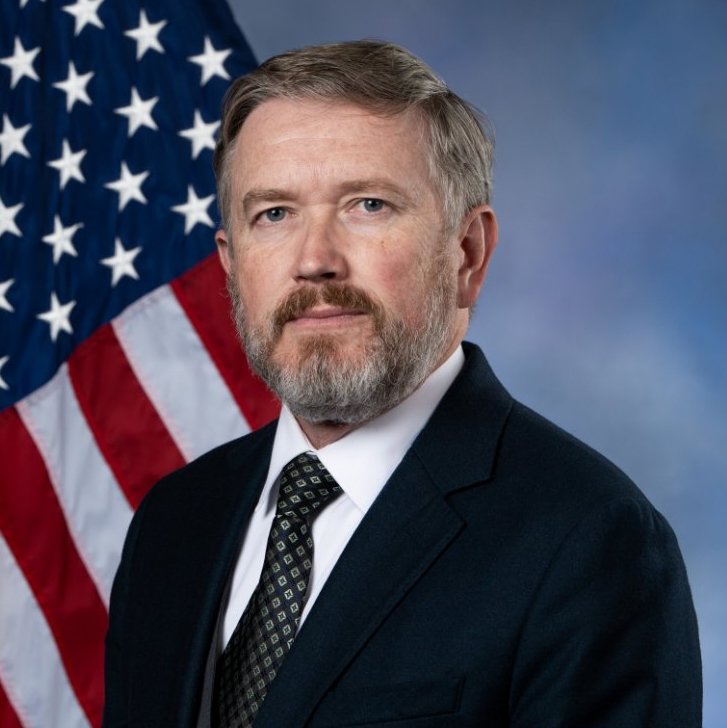 <a href="/RepThomasMassie/">Thomas Massie</a> <a href="/CarlHigbie/">Carl Higbie</a> "If your tax dollars were used to settle sexual harassment claims against members of Congress, you should know about it." 

- Rep. Thomas Massie 

x.com/i/status/20292…