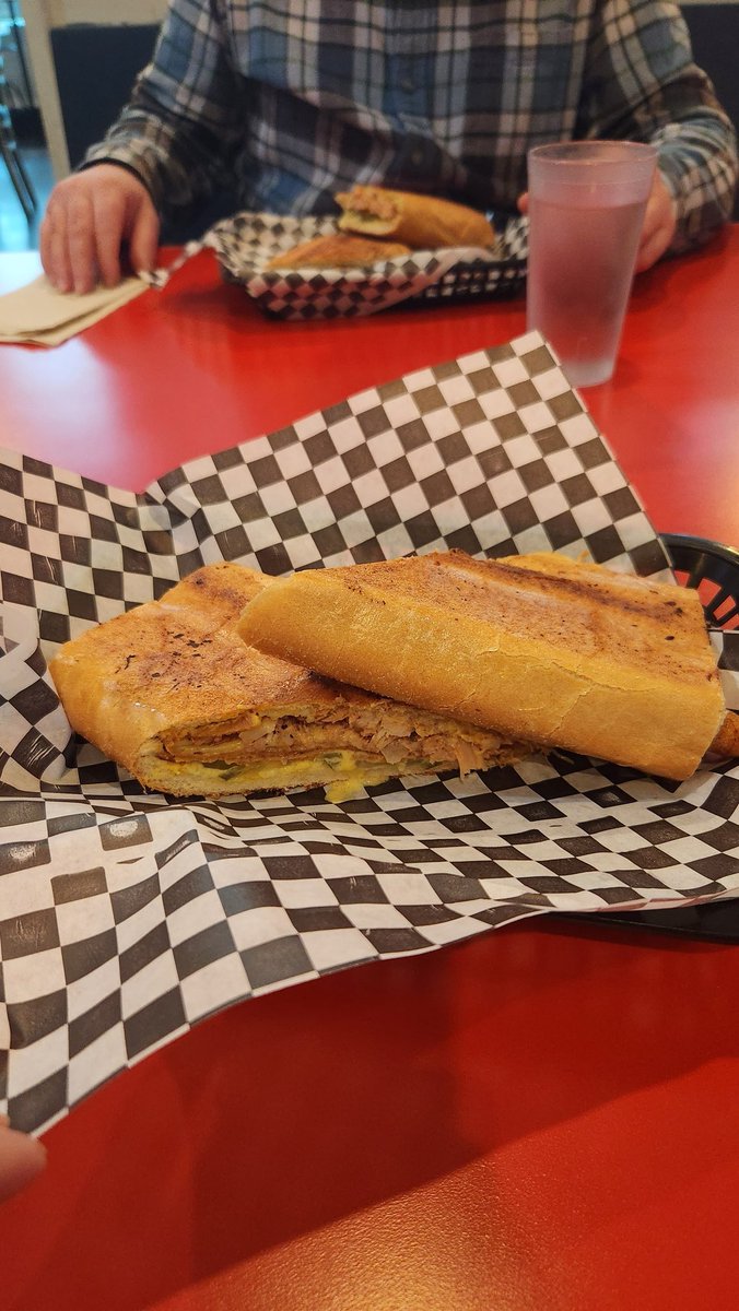 Nikki Cleveland tweet media