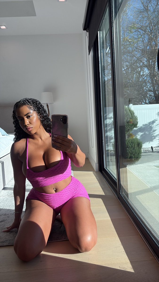 Yasmine Lopez tweet media