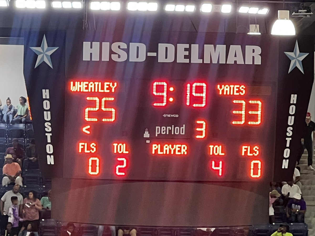 RStarzAthletics's tweet photo. Halftime: Yates fights back with Defensive Pressure and Knocking Down Shots - They lead Wheatley - 33-25 @JackYatesHoops @WeLoveWheatley @uiltexas - #RegionalFinals #BeARocstar 🤩 https://t.co/rEQjPhTmnT