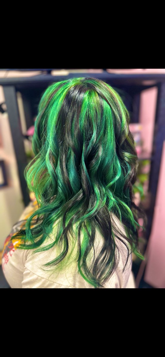 Hair Transformation from my dear friend <a href="/celestiallaur/">Laur/L(El)🩵</a> 💚💚