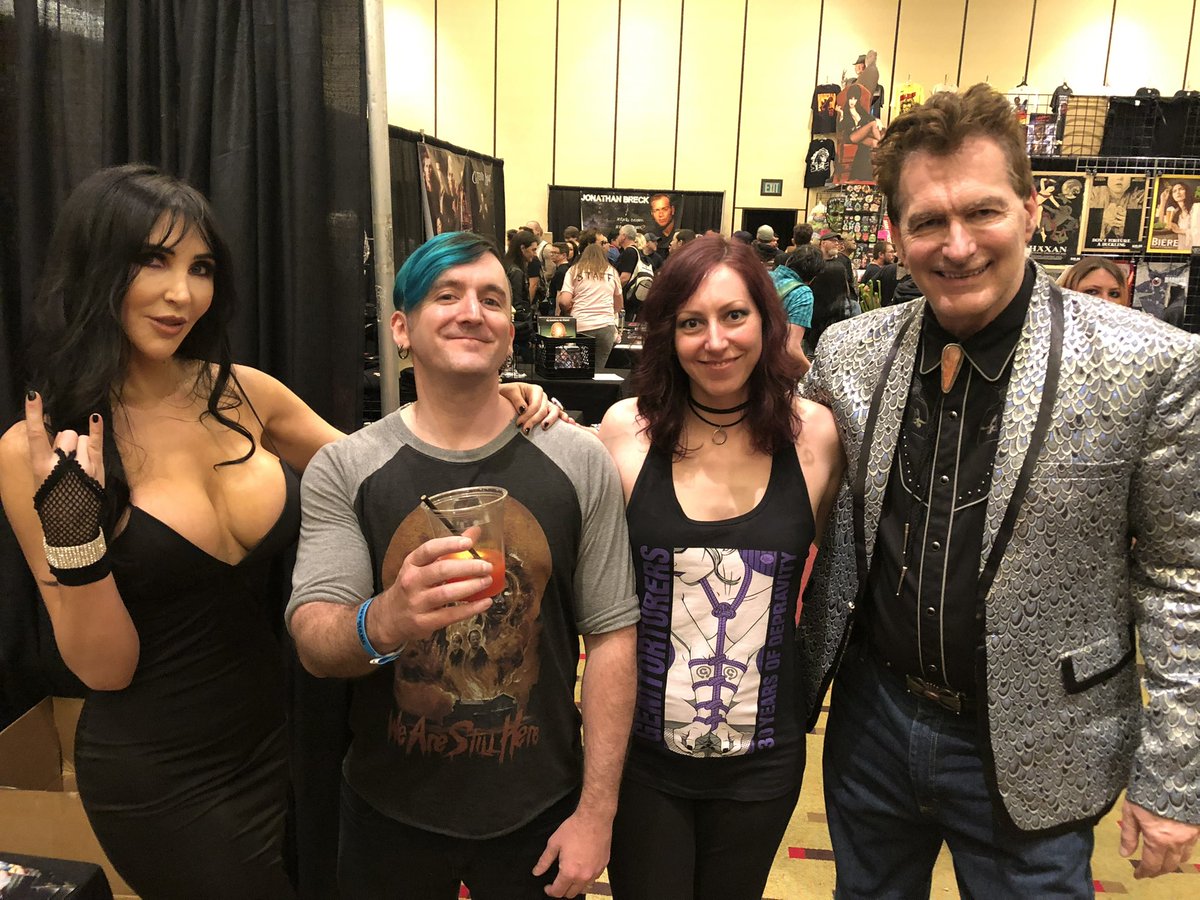 My wife and I got to meet <a href="/therealjoebob/">Joe Bob Briggs</a> and <a href="/kinky_horror/">Diana “Darcy the Mail Ghoul” Prince 🎃💌</a> at Texas Frightmare one year. The meet and greet was long over but they stuck around to talk to every last one of us. #TheLastDriveIn