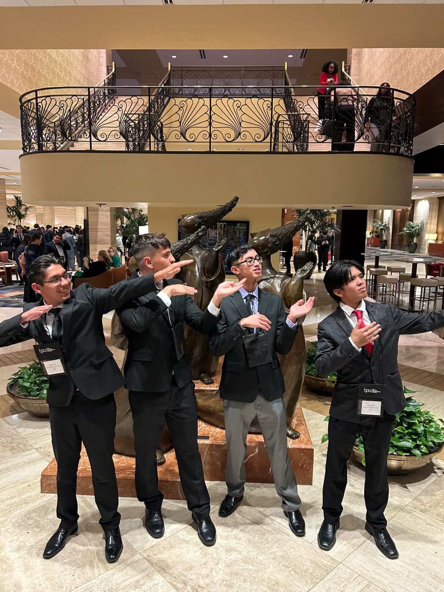 Mission Early College High School tweet media