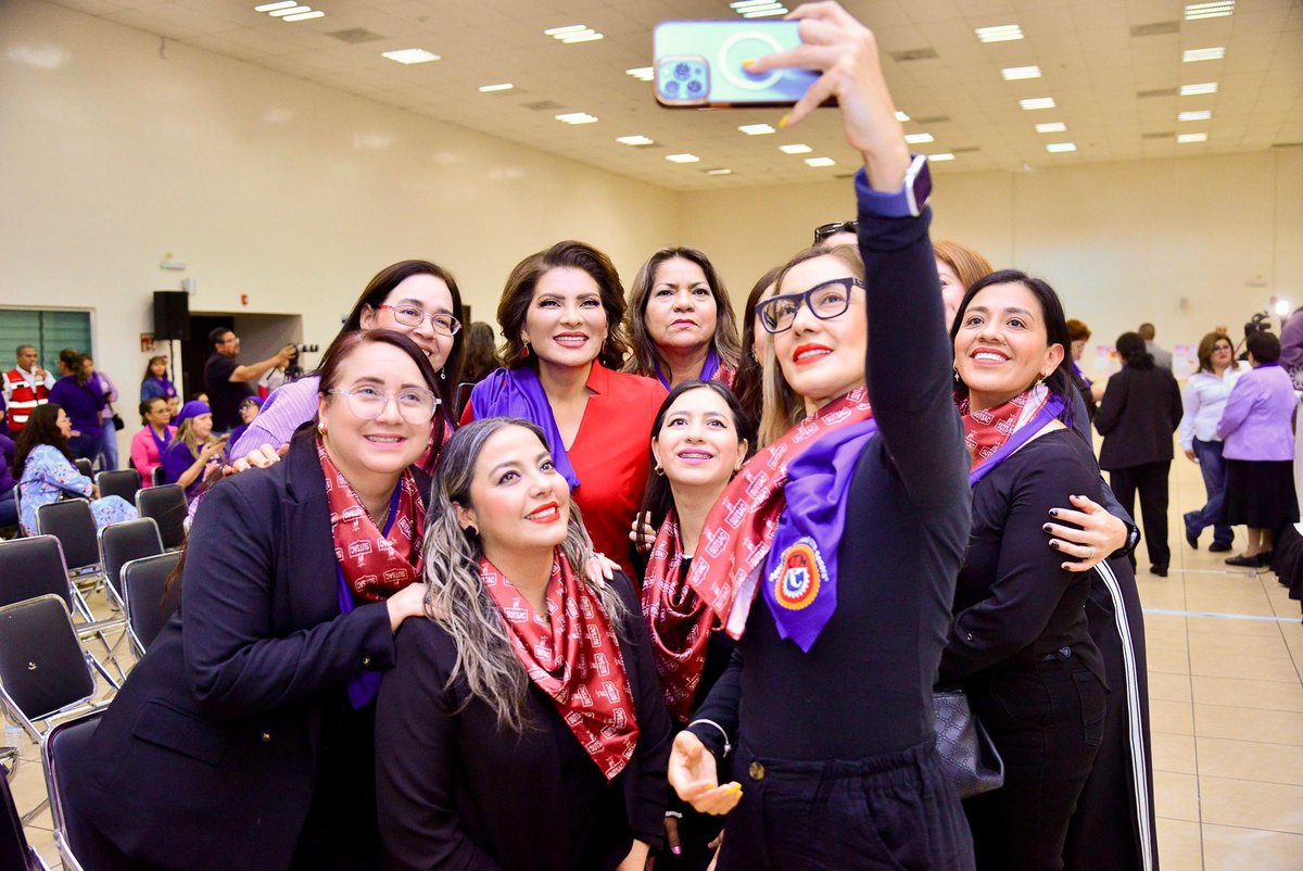 Lorenia Valles tweet media