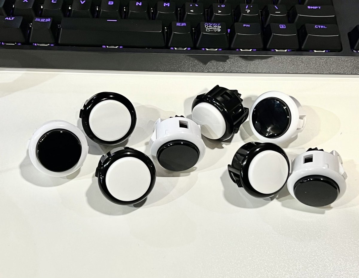 三和純正ボタンは精度とコスパに優れたゲーセンおすすめのボタンですね