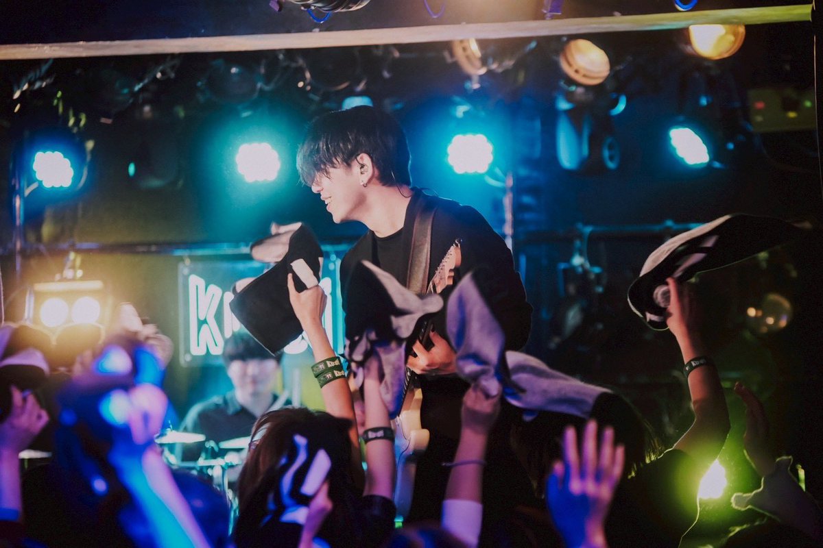 右近 輝明(ギターの人)🤟 tweet media