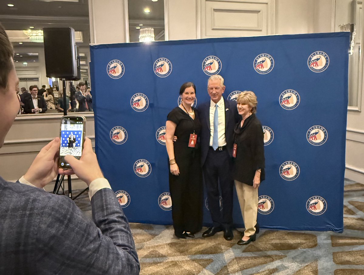 Tommy Tuberville tweet media