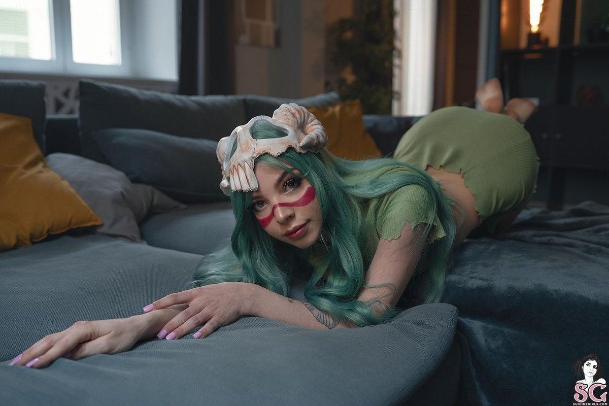 SuicideGirls tweet media