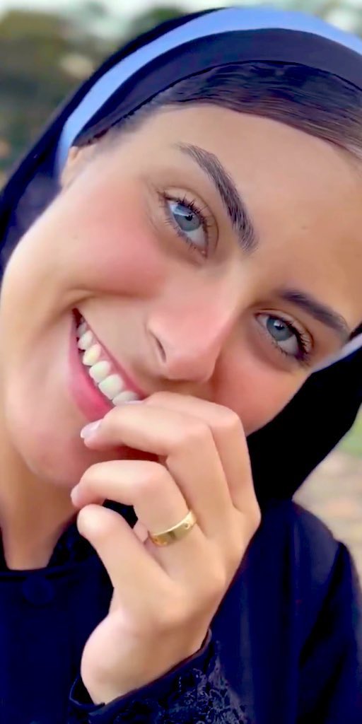 J⃘A⃘V⃘I⃘E⃘R⃘ tweet media