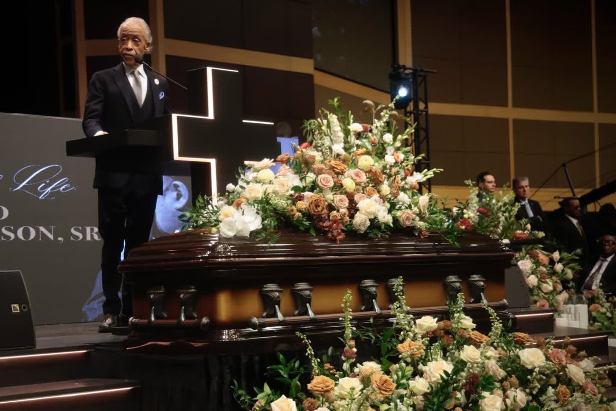 Reverend Al Sharpton tweet media