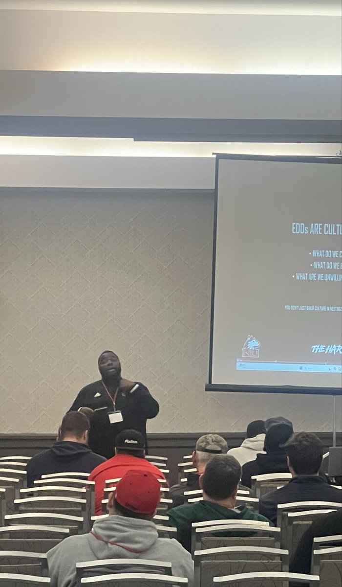 Justin Robinson tweet media