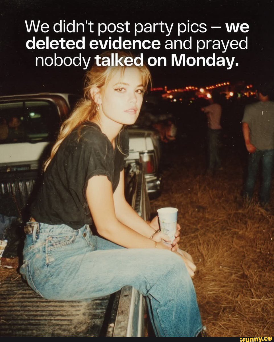 Anticommie (@queenanticommie) on Twitter photo 