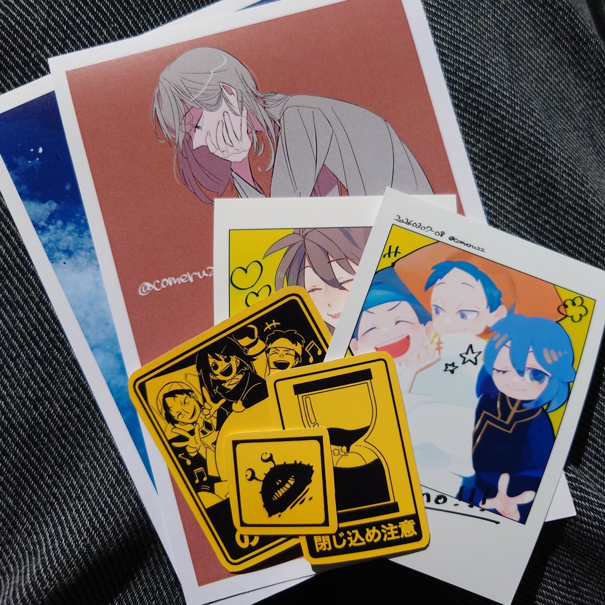 comeruzz's tweet photo. 試し刷りしました！チェキの色味が変わってしまったのですがまあこれはこれでいいのではということで一旦寝ます。。。 https://t.co/O8LYDY8qgC