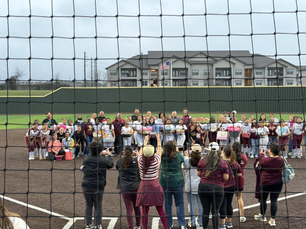 Mrs. G 👚 tweet media