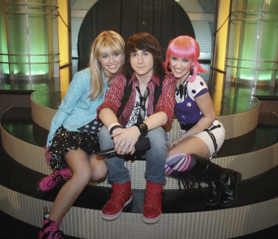 Team Miley Australia tweet media