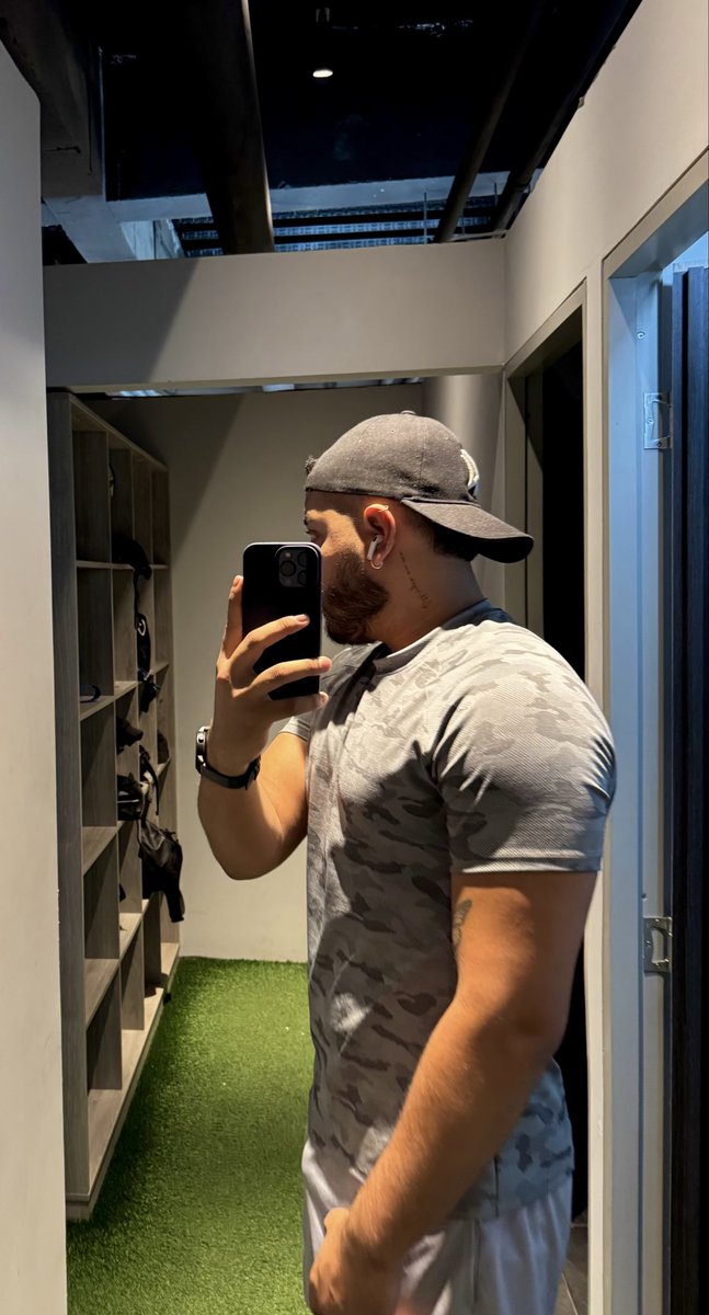 sebasprdm's tweet photo. 💪🏽 https://t.co/VKTdZrEQG7
