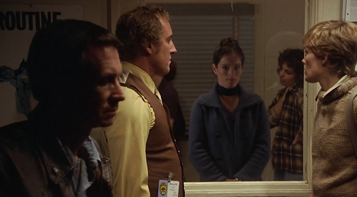 chillvia tweet media