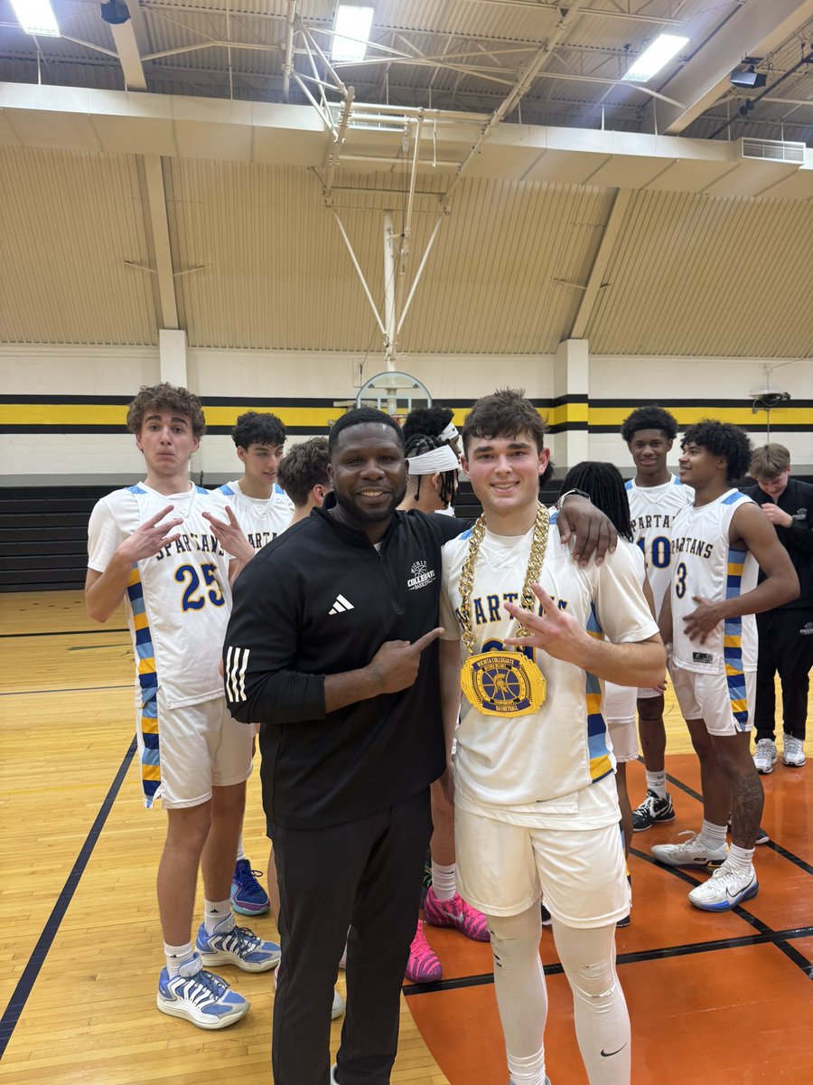 Wichita Collegiate Boys Basketball tweet media