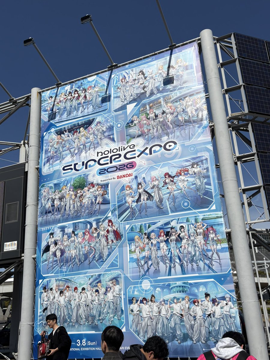 黒ぶち tweet media