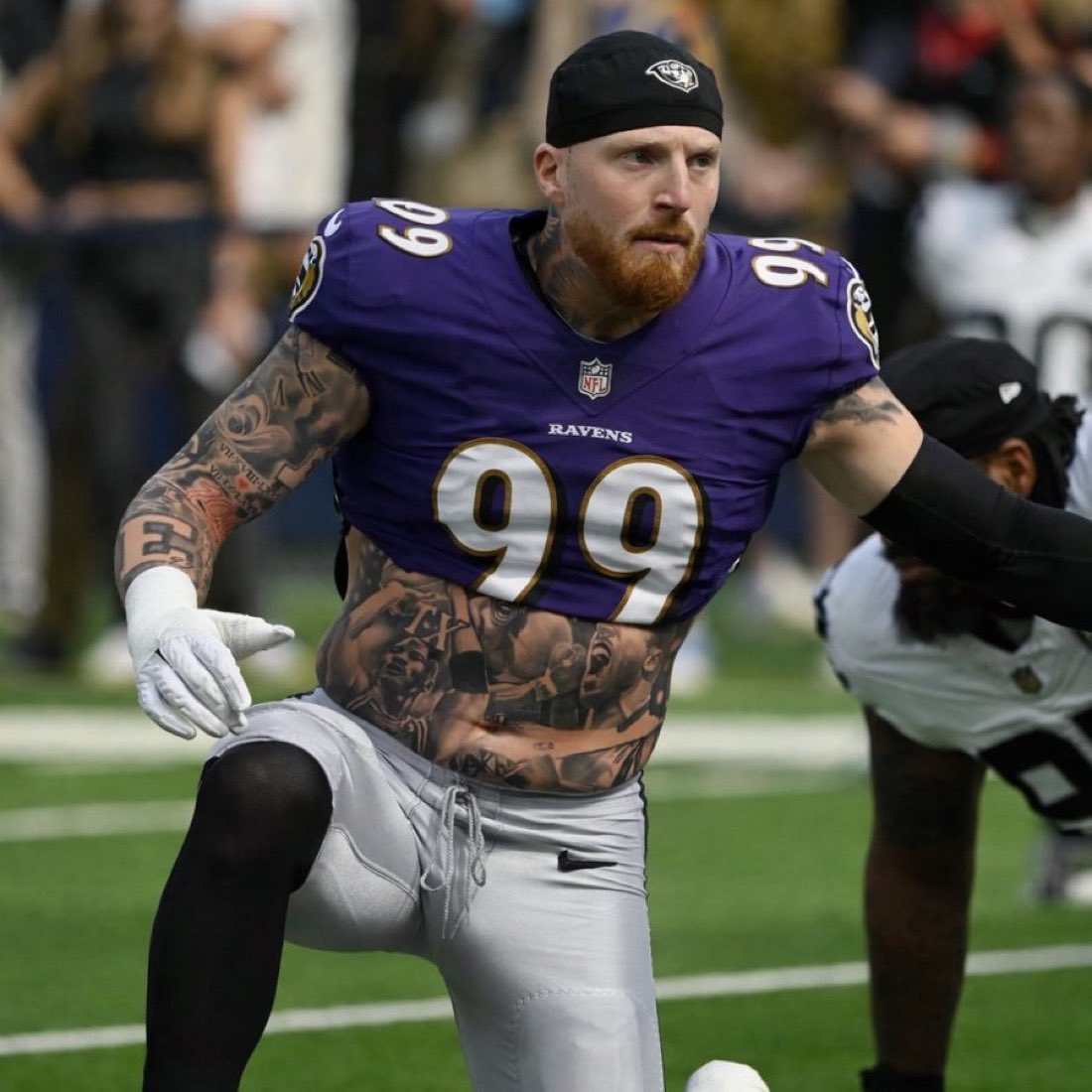The Raiders agreed to trade five-time Pro-Bowl DE Maxx Crosby to the Ravens in exchange for 2026 and 2027 first-round picks.

The trade cannot be processed until next week.