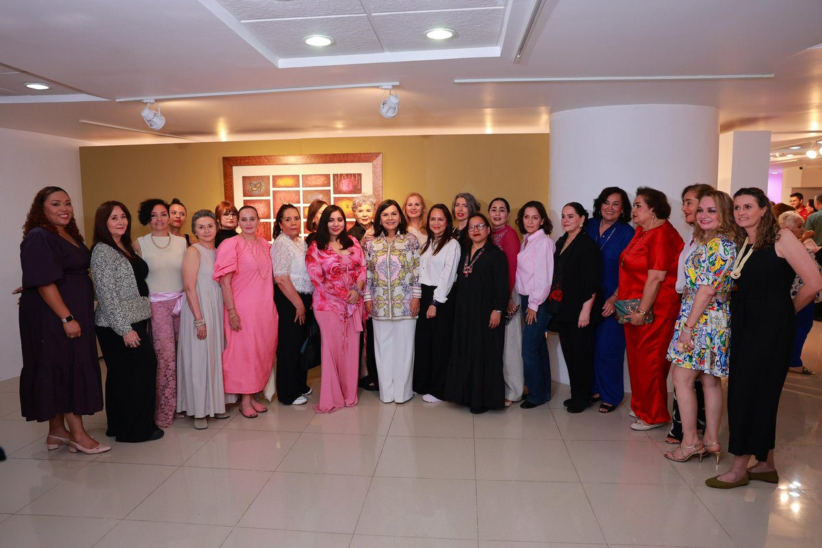 Yolanda Osuna Huerta tweet media