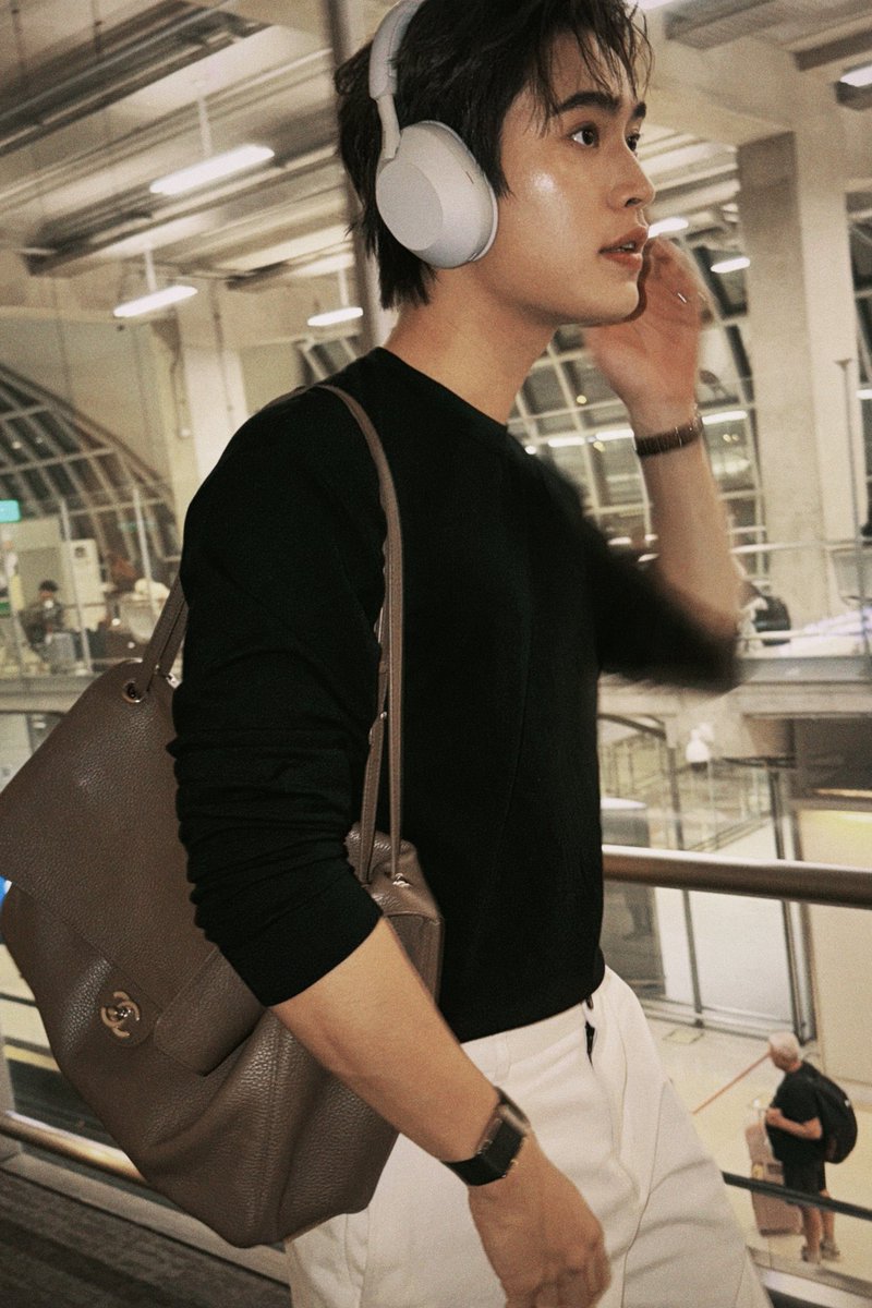 เจมีไนน์ นรวิชญ์ <a href="/gemini_ti/">gemini_nt</a>  Brand House Ambassador ของ CHANEL <a href="/CHANEL/">CHANEL</a> พร้อมบินลัดฟ้าสู่กรุงปารีส ประเทศฝรั่งเศสเพื่อเข้าชมงาน CHANEL  Fall/Winter 2026-2027 Show ที่จะจัดขึ้นในวันที่ 9 มีนาคม เวลา 19.00 น. ตามเวลาปารีส 
รอรับชมความเจิดจรัสบนเส้นทางสายแฟชั่นที่เป็นก้าวสำคัญของ