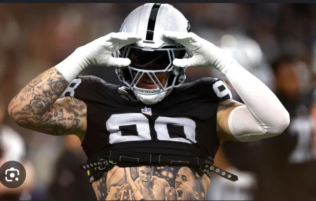 Hell of a run from “The Condor” in Silver &amp; Black 🏴‍☠️🫡