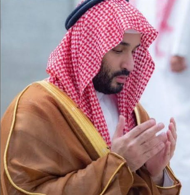 اللهم احفظ محمد بن سلمان وارفع رايته 💚
.
