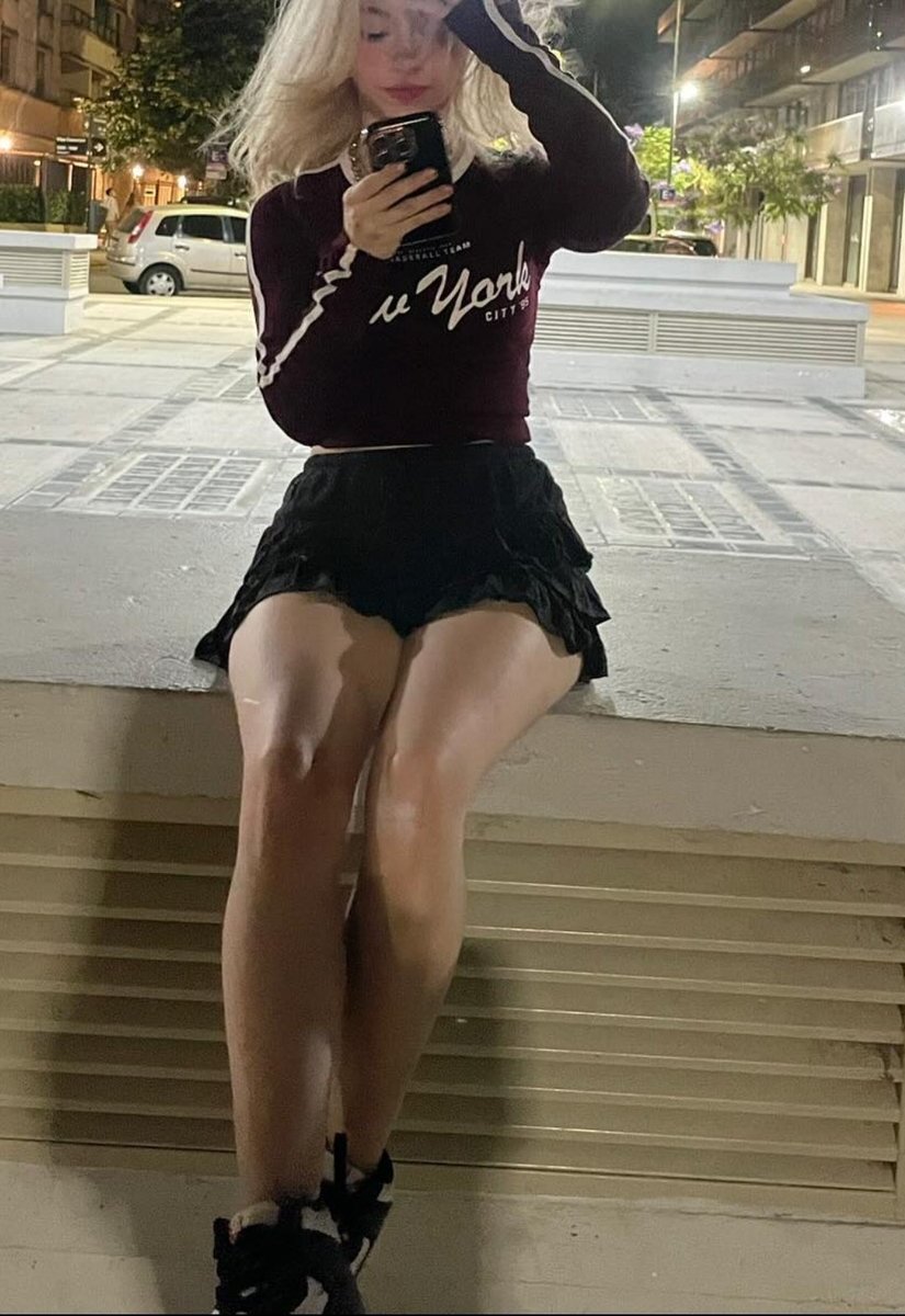 Alera21k tweet media