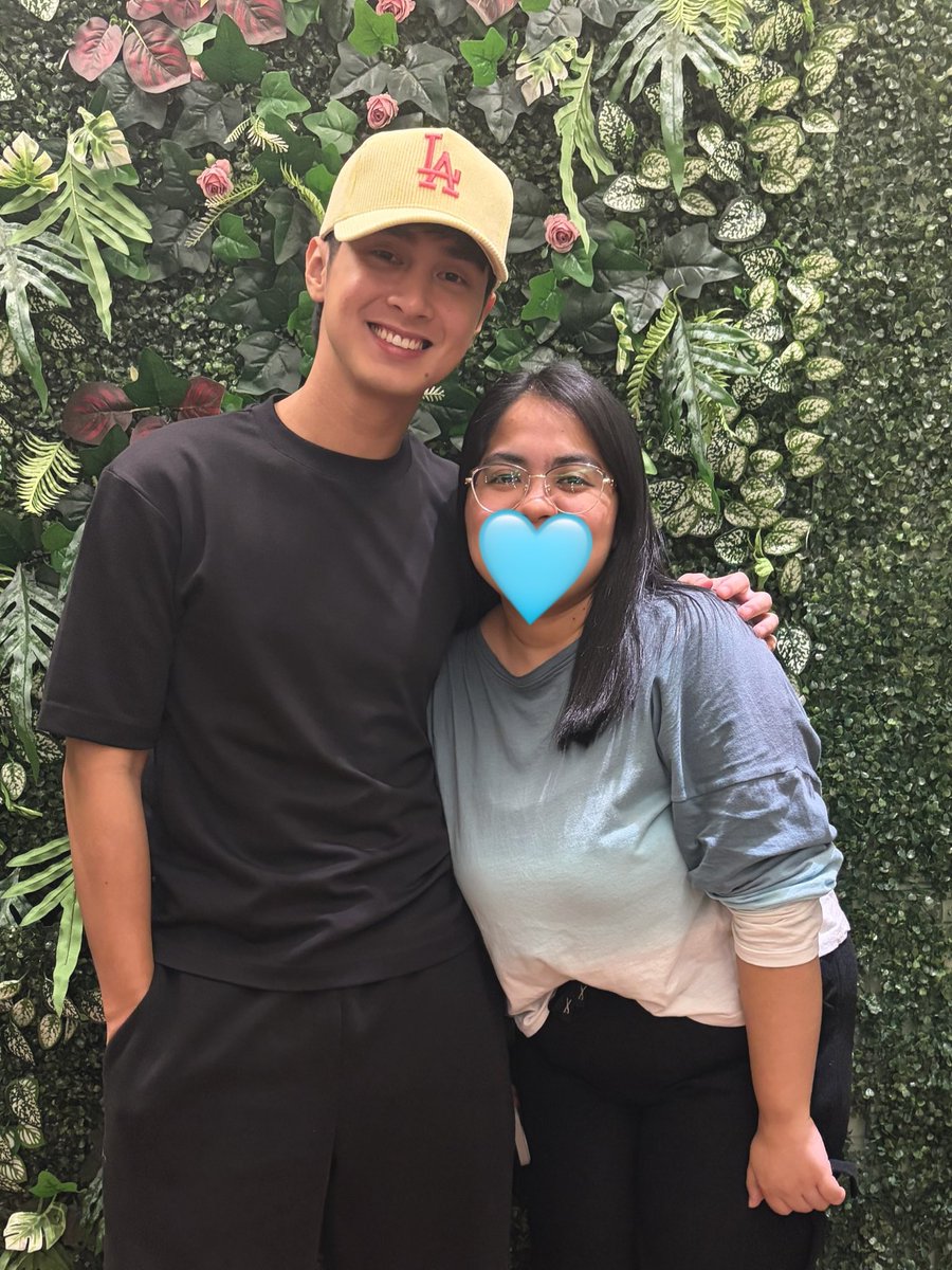 ‘di pwedeng ayos agad, pagtitripan ka muna😭🤣 HAHAHAHAHHAA laro ka ‘nak

#JMIbarra