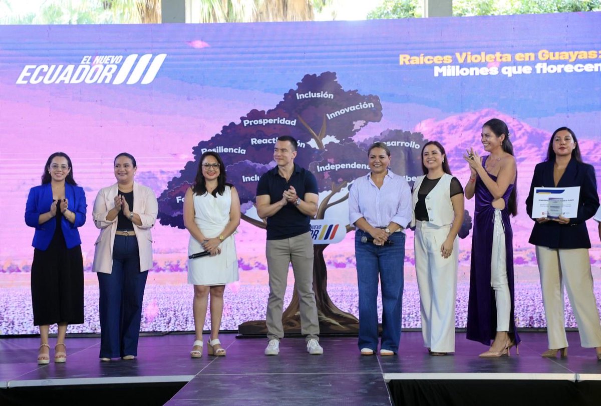 Alexandra Navarrete R tweet media