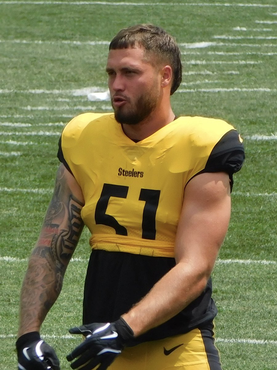 KHAN SAVED ME tweet media