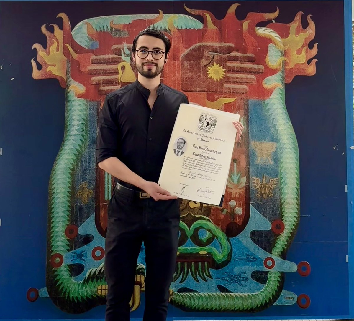 Dr. Merkel ⚕️✨ tweet media