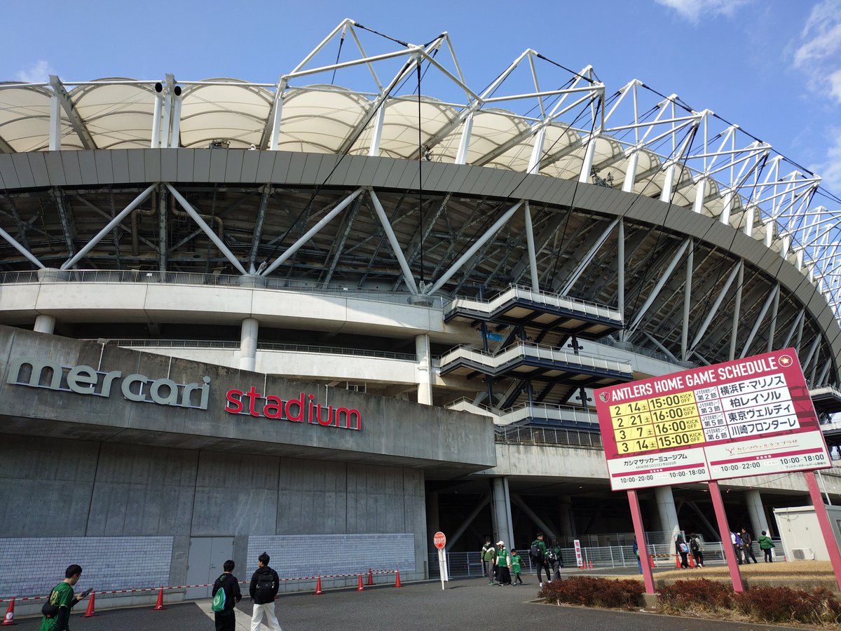 ロコモン tweet media