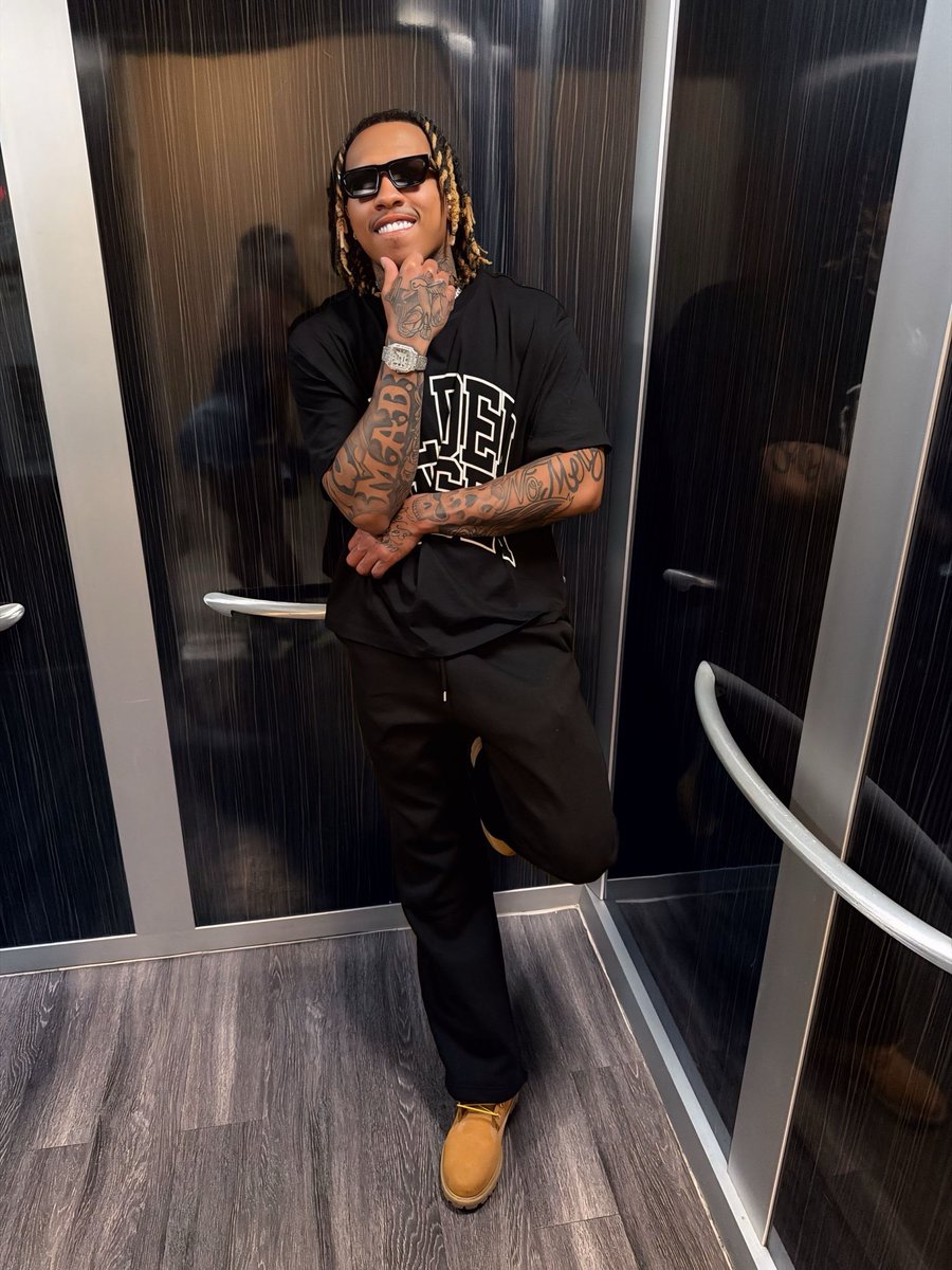 DenoTatted tweet media