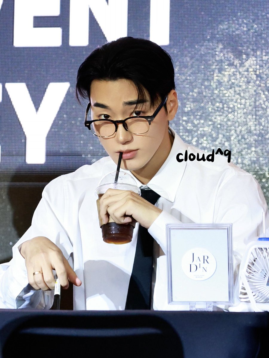 cloud⁹ tweet media