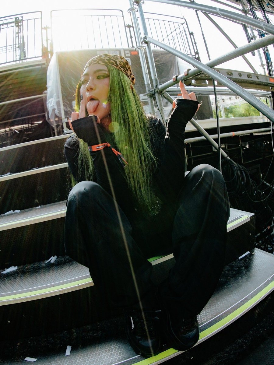 R҉A҉L҉I҉E҉N҉I҉N҉J҉A҉ tweet media