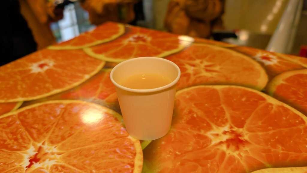 #情報処理学会  

みかんジュースが出る蛇口

があった...🍊