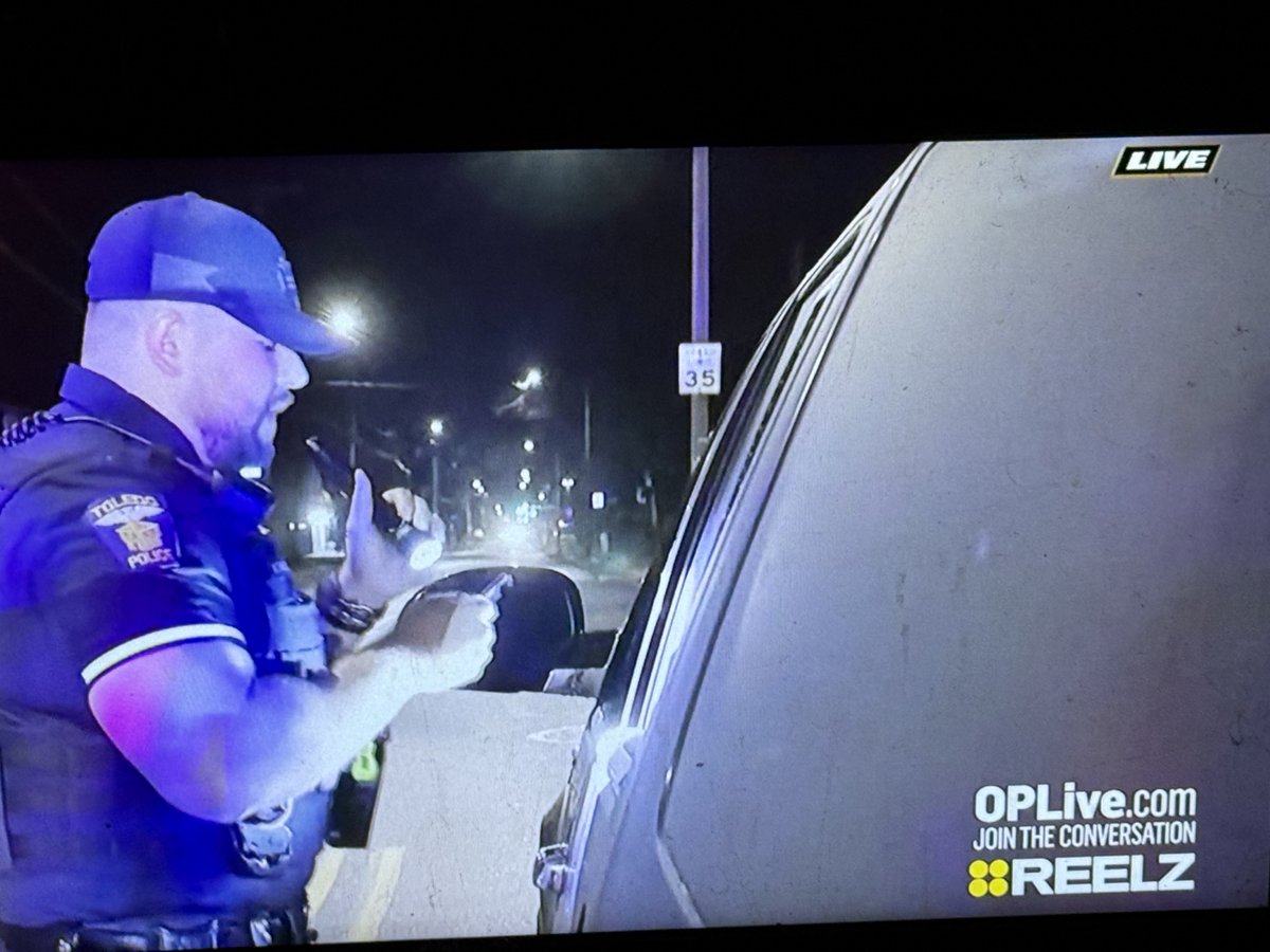 Bob Trout tweet media