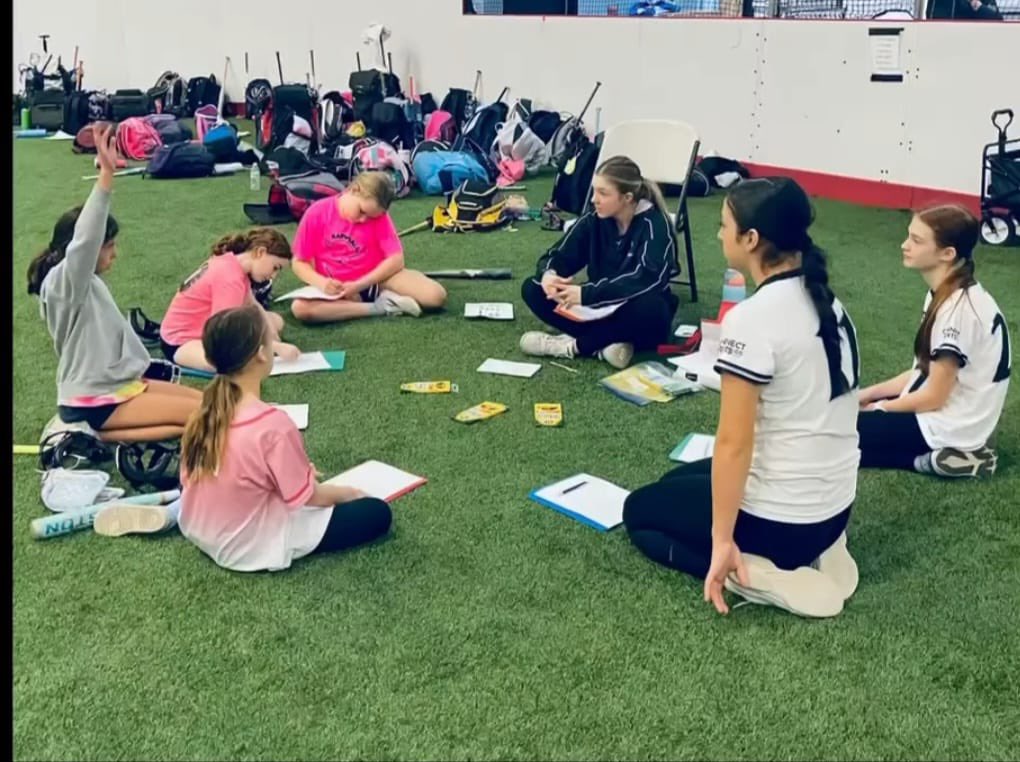 Anna Hurst 2028 tweet media