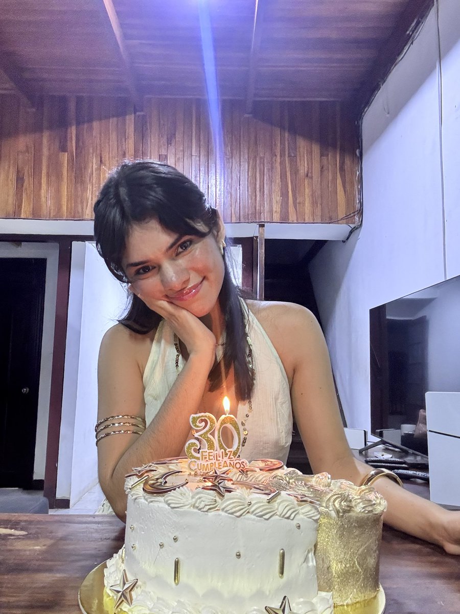 Ally-Seraphine main tweet media