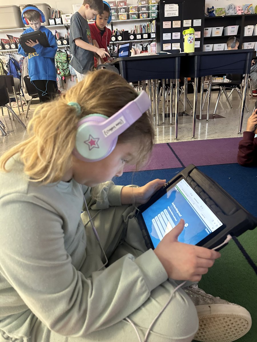 Mrs. Mueller tweet media