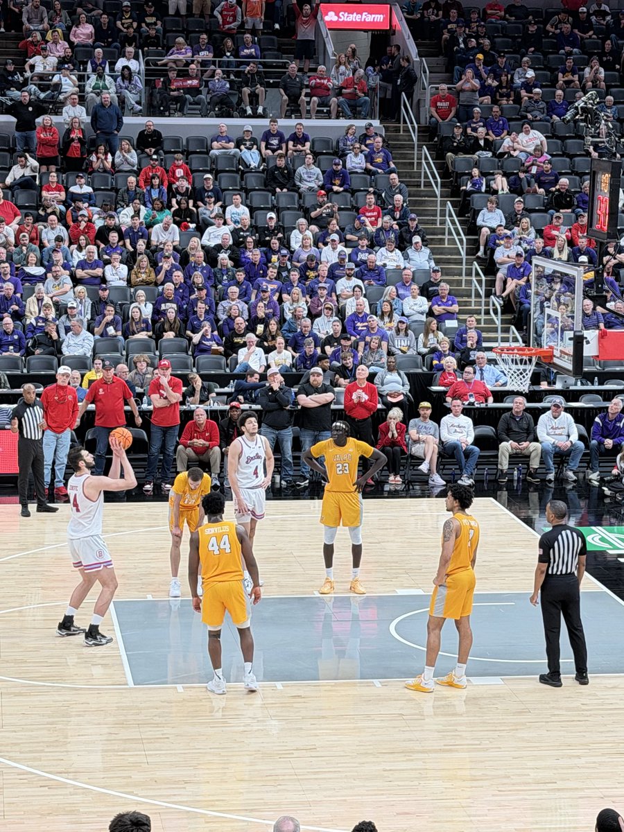 Dear Jesus,
Thank you for Ahmet Jonovic. Amen.

#Bradley #MVC #BU