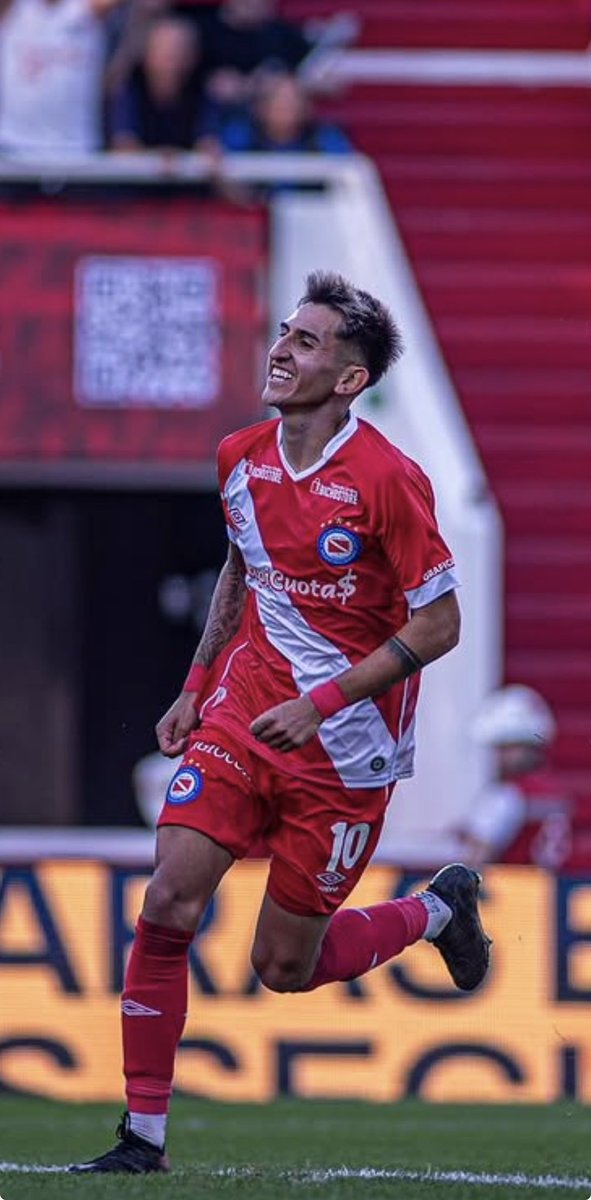 O LE LE.  O LA LA
EL PIPA ES DEL BARRIO DEL BARRIO NO DE VA 
  #aaaj