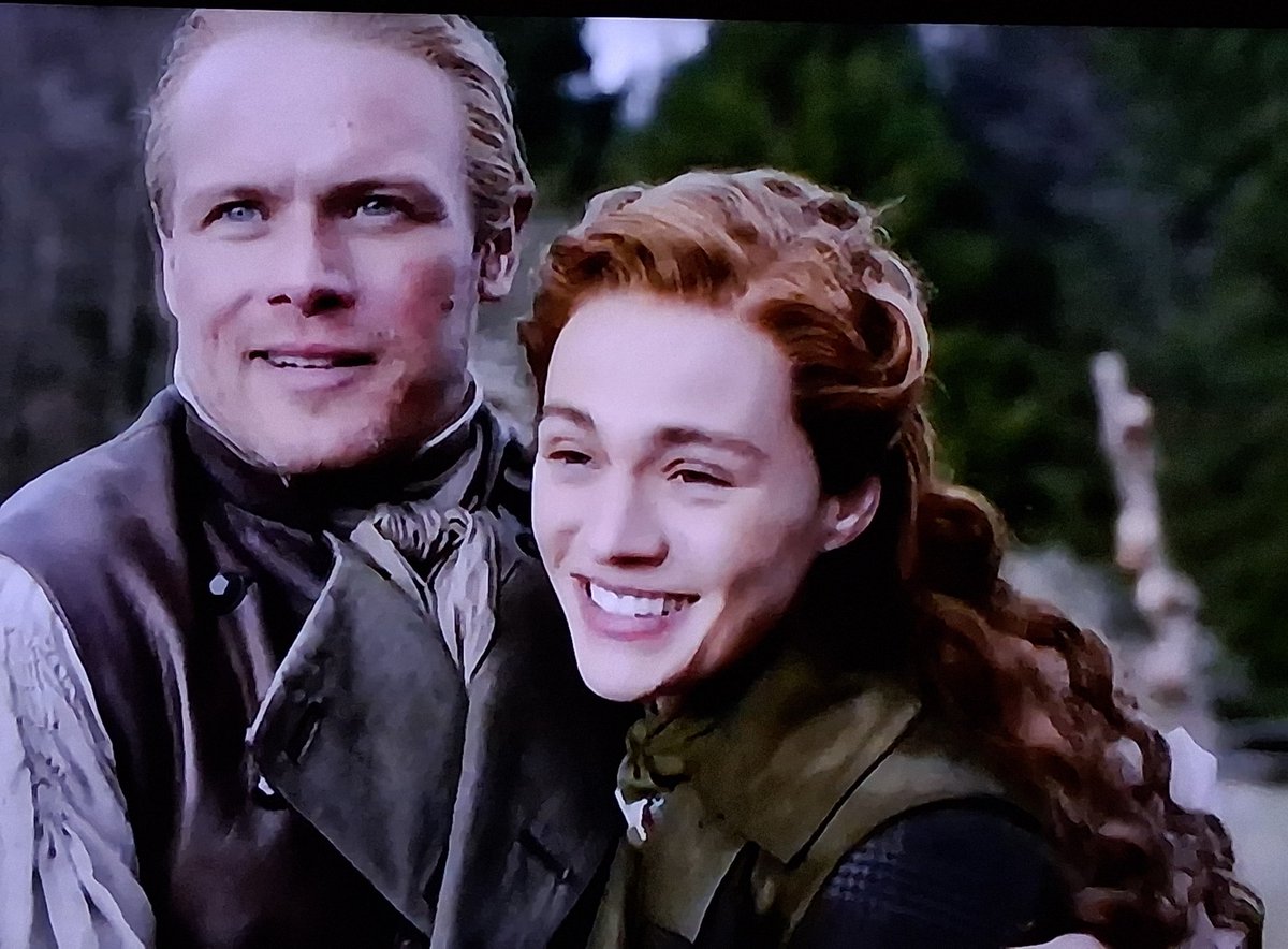 There reunion was bittersweet there happy smiles and warm embrace upon seeing each other again #outlander #jamiefraser #Brianna