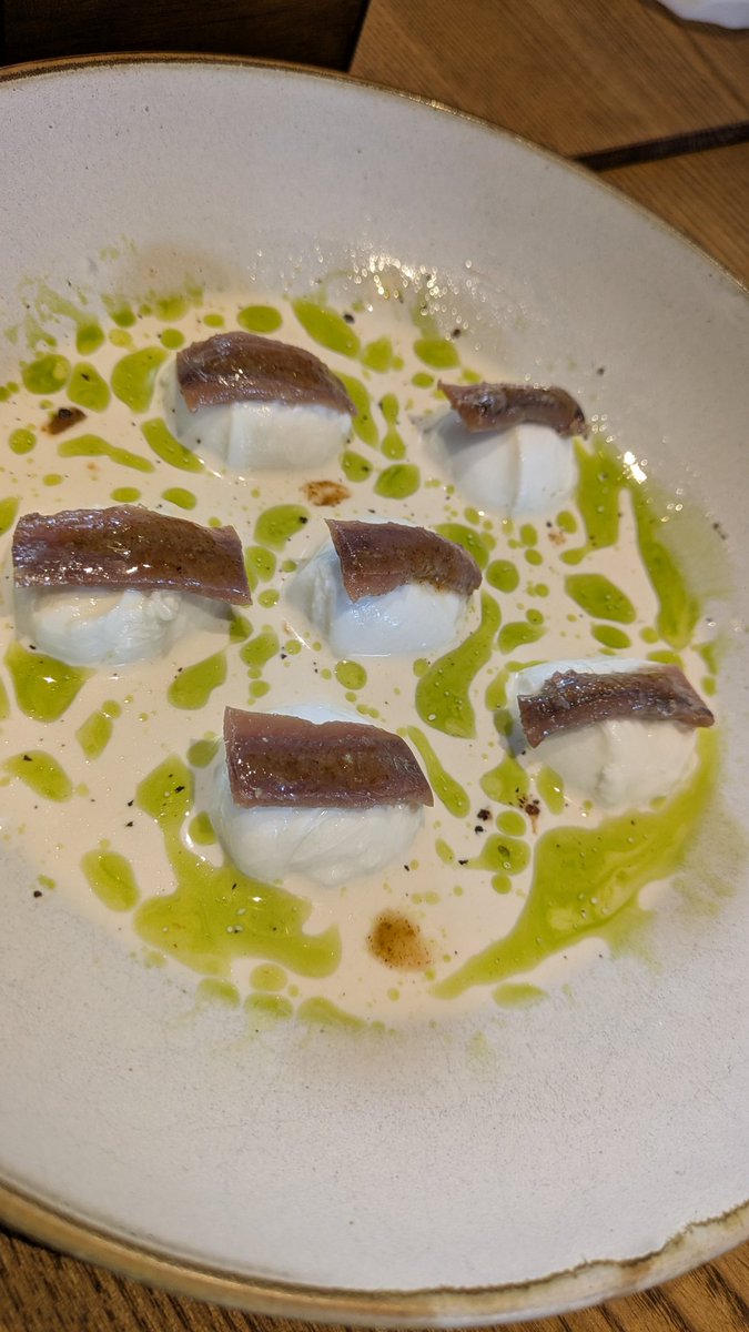 中川新介🇻🇳ベトナム住みます芸人（ダブルウィッシュ ）【大使】 tweet media